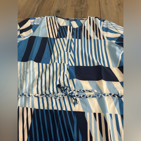 Kelly by clinton kelly blue and white stripe scarf stripe style NWT - Picture 5 of 8